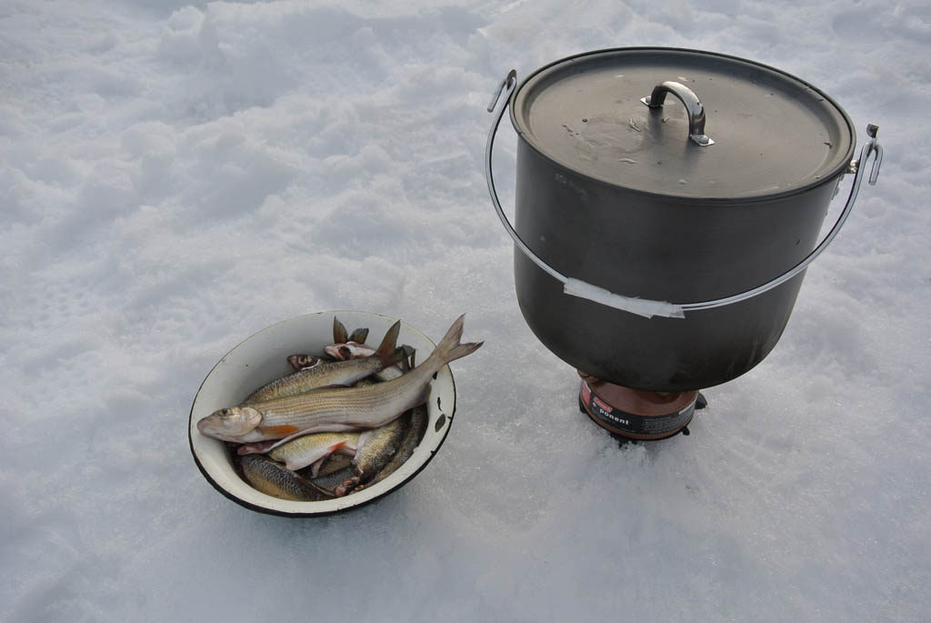 Зимняя рыбалка — Верховья р. Колва